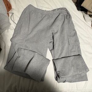TNA Cozy Fleece Cargo Sweatpants — Mega Fit — Size L